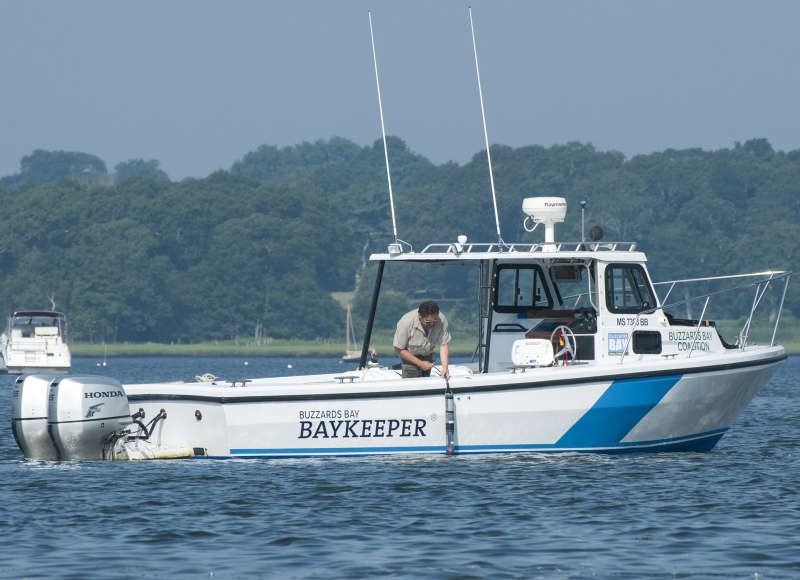 R/V Baykeeper in Apponagansett Bay
