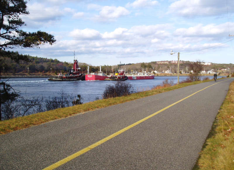 oil barge and tugs on Cape Cod Canal from bikeway