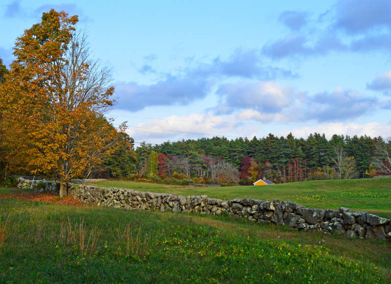 trail easement through Eastover Farm in Rochester