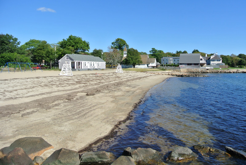 sandy shoreline of Mattapoisett Town Beach