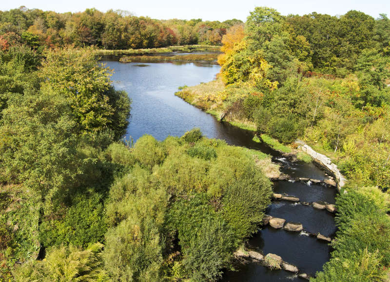 Acushnet River and fishway at The Sawmill