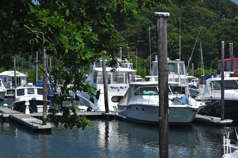 boats at Kingman Yacht Center in Cataumet