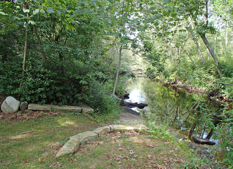 canoe launch on the Paskamansett River in Dartmouth