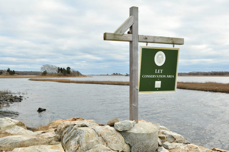 entrance sign for The Let Conservation Area on the Westport River