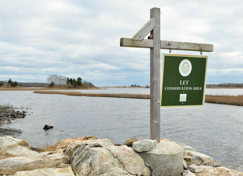 entrance sign for The Let Conservation Area on the Westport River