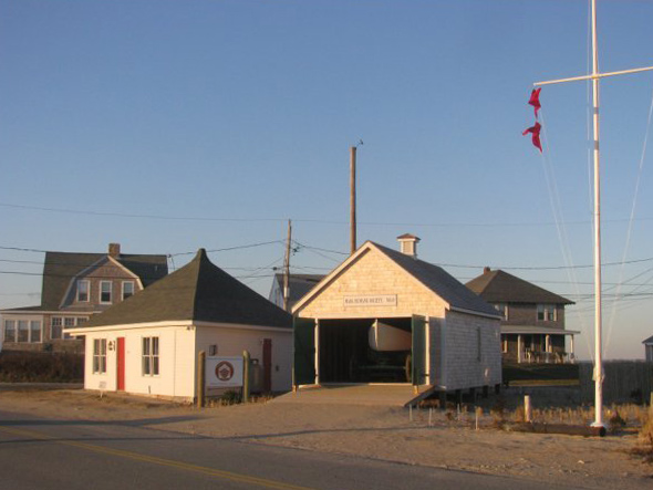 Horseneck Lifesaving station and museum at sunset