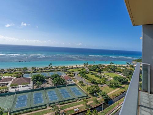 Unmatched views of the beach and Pacific beyond